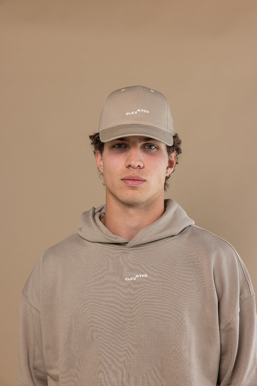 Strive Cap Beige