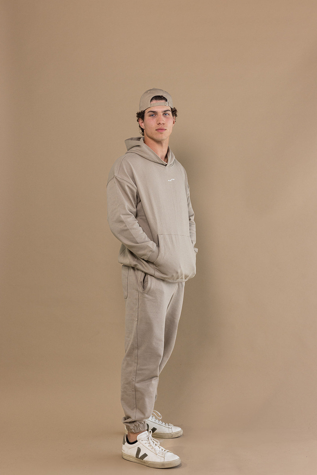 Strive Cap Beige
